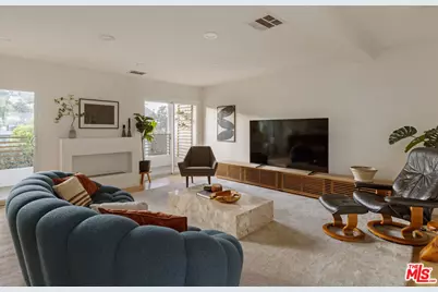 3750 Arbolada Rd, Los Angeles, CA 90027 - Photo 5