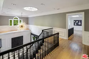 9135 Hazen Dr, Beverly Hills, CA 90210 - Photo 15