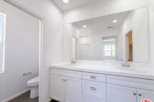 21981 Propello Dr, Santa Clarita, CA 91350 - Photo 17
