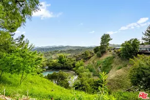 124 Pueblo Ln, Topanga, CA 90290 - Photo 3