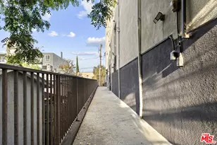 5237 Willowcrest Ave, Los Angeles, CA 91601 - Photo 49