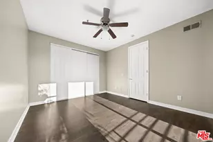 5237 Willowcrest Ave, Los Angeles, CA 91601 - Photo 21