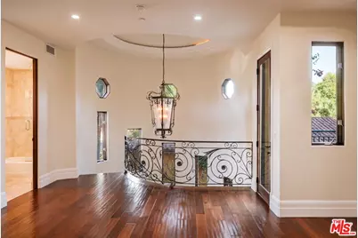 5605 Fairhaven Ave, Los Angeles, CA 91367 - Photo 31