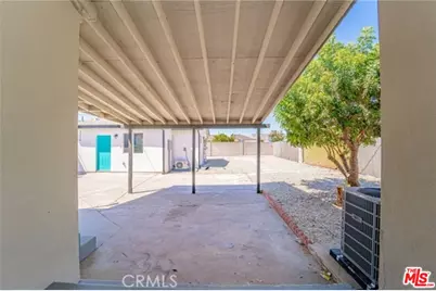 7317 Tujunga Ave, Los Angeles, CA 91605 - Photo 15