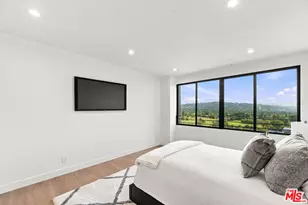 Comstock Ave, Los Angeles, CA 90024 - Photo 25