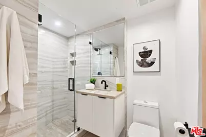 Comstock Ave #14B, Los Angeles, CA 90024 - Photo 27