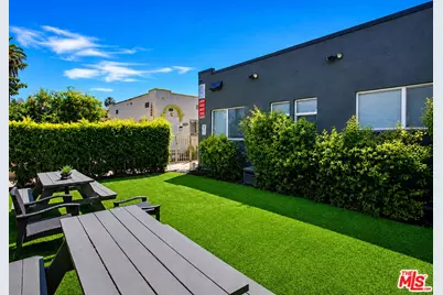 2819 3rd Ave, Los Angeles, CA 90018 - Photo 19
