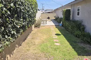 819 E 146th St, Compton, CA 90220 - Photo 11