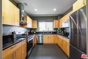 1540 Amherst Ave, Los Angeles, CA 90025 - Photo 21