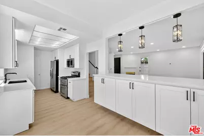 1754 11th St #101, Santa Monica, CA 90404 - Photo 17