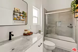 22537 Cardiff Dr, Santa Clarita, CA 91350 - Photo 17
