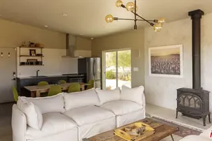978 Hilton Ave, Yucca Valley, CA 92284 - Photo 9