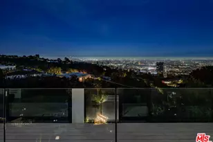 9336 Lloydcrest Dr, Beverly Hills, CA 90210 - Photo 5