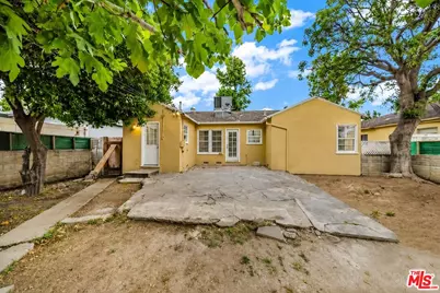 6531 Hayvenhurst Ave, Los Angeles, CA 91406 - Photo 25