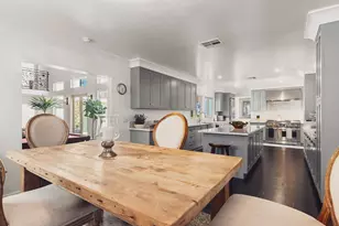 1940 N Western Ave, Los Angeles, CA 90027 - Photo 11