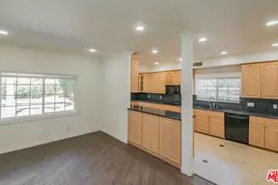 4343 Shadyglade Ave, Studio City, CA 91604 - Photo 11