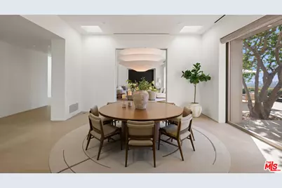 1016 N Hillcrest Rd, Beverly Hills, CA 90210 - Photo 17