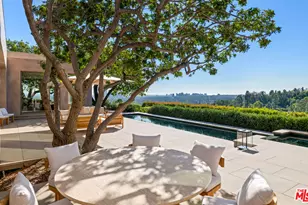 1016 N Hillcrest Rd, Beverly Hills, CA 90210 - Photo 23
