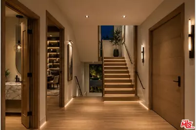 2453 Creston Way, Los Angeles, CA 90068 - Photo 11