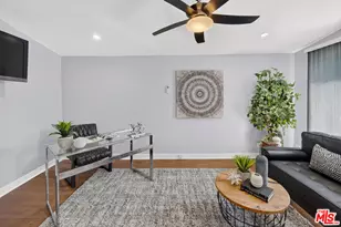 3002 S Beverly Dr, Los Angeles, CA 90034 - Photo 17
