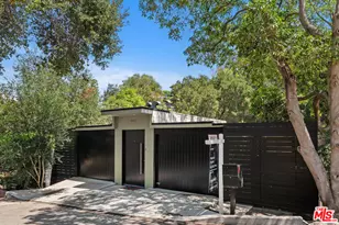 8867 Hollywood Hills Rd, Los Angeles, CA 90046 - Photo 5