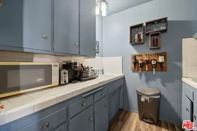 1642 S Orange Dr, Los Angeles, CA 90019 - Photo 9