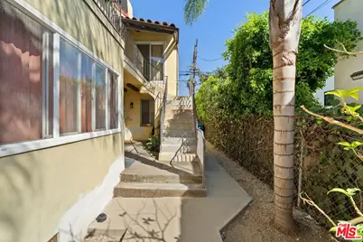 1642 S Orange Dr, Los Angeles, CA 90019 - Photo 3