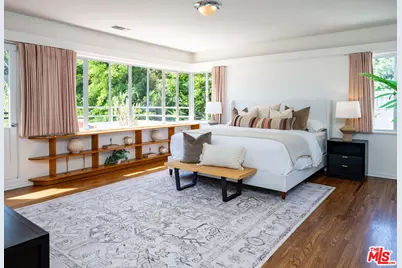 4966 Ambrose Ave, Los Angeles, CA 90027 - Photo 13