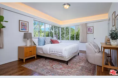 4966 Ambrose Ave, Los Angeles, CA 90027 - Photo 21