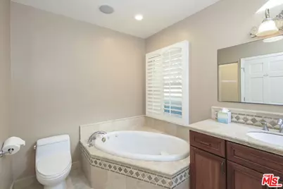 13155 Psomas Way, Los Angeles, CA 90066 - Photo 21