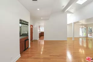 13155 Psomas Wy, Los Angeles, CA 90066 - Photo 9