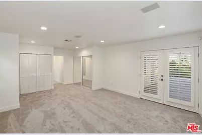 13155 Psomas Way, Los Angeles, CA 90066 - Photo 17