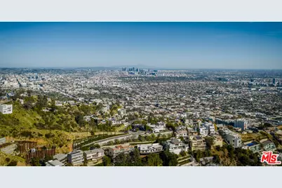 2189 Sunset Plaza Dr, Los Angeles, CA 90069 - Photo 1