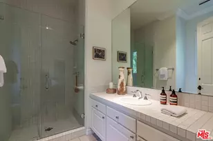 5209 Newcastle Ln, Calabasas, CA 91302 - Photo 29