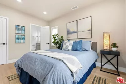 6015 Keniston Ave, Los Angeles, CA 90043 - Photo 15