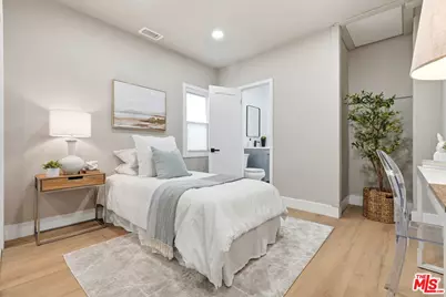 6015 Keniston Ave, Los Angeles, CA 90043 - Photo 13