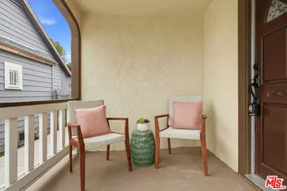 6015 Keniston Ave, Los Angeles, CA 90043 - Photo 3