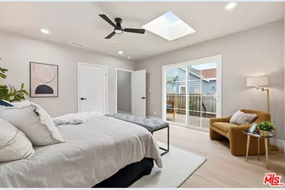 6015 Keniston Ave, Los Angeles, CA 90043 - Photo 19