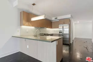 12837 Moorpark St, Studio City, CA 91604 - Photo 5