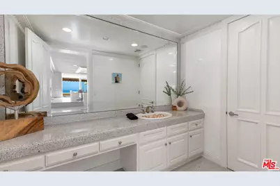29000 Cliffside Dr, Malibu, CA 90265 - Photo 53