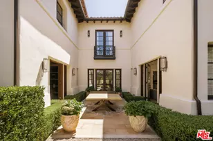 2481 Summitridge Dr, Beverly Hills, CA 90210 - Photo 9