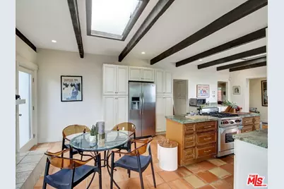 2007 Barcelona Dr, Los Angeles, CA 90046 - Photo 5