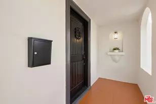 2919 Somerset Dr, Los Angeles, CA 90016 - Photo 5