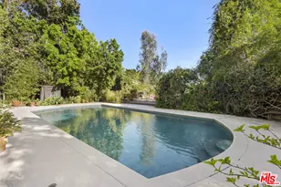 8494 Carlton Way, Los Angeles, CA 90069 - Photo 13