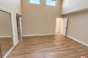 15554 Parthenia St, Los Angeles, CA 91343 - Photo 13