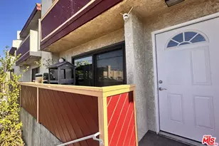 15554 Parthenia St, Los Angeles, CA 91343 - Photo 3
