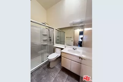 689 W Norwood St, Rialto, CA 92377 - Photo 15