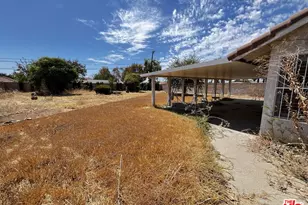 689 W Norwood St, Rialto, CA 92377 - Photo 23