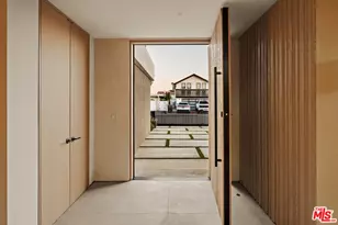 3271 Easter Cir, Huntington Beach, CA 92649 - Photo 5
