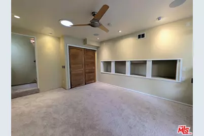13523 Hartland St, Los Angeles, CA 91405 - Photo 67